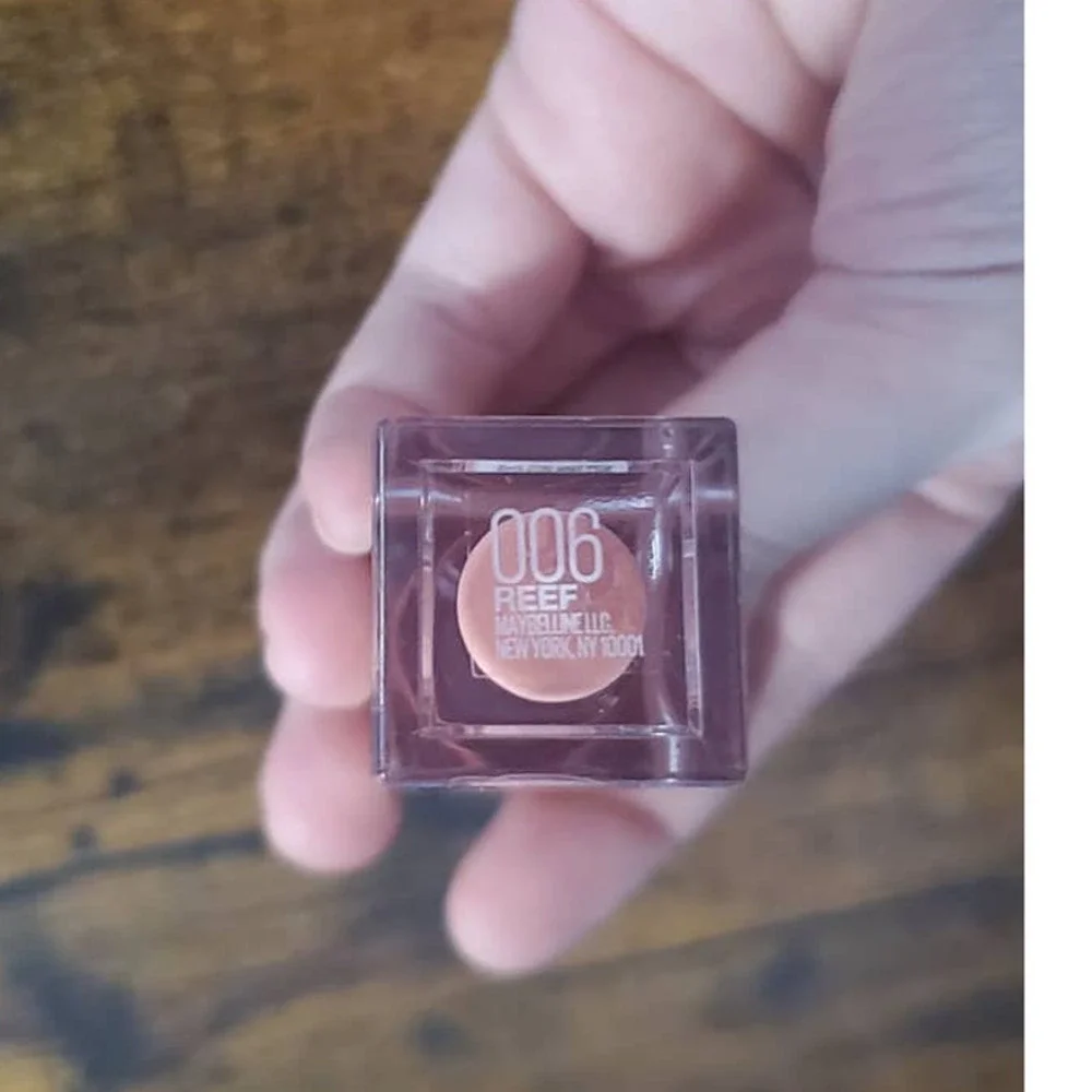 Maybelline lifter gloss